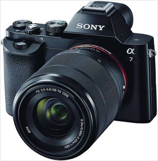 La fotocamera mirrorless Sony ILC-E A7