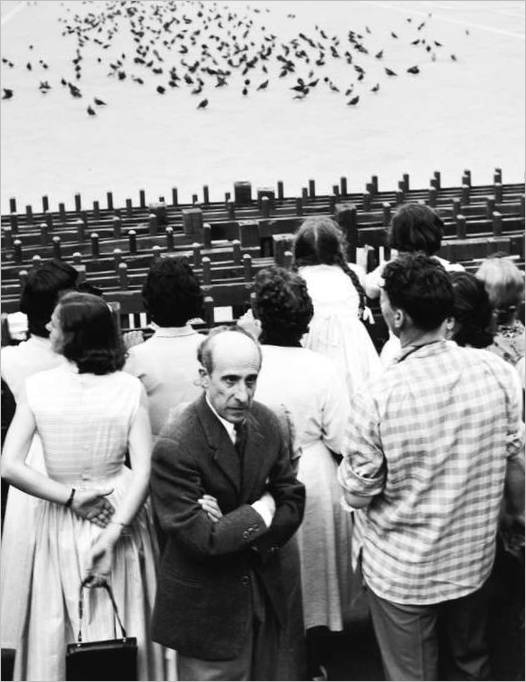 Aspettando il corteo, Venezia, 1955