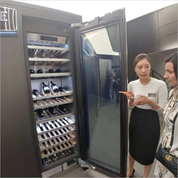 Frigoriferi per vino LG Frigoriferi per vino LG