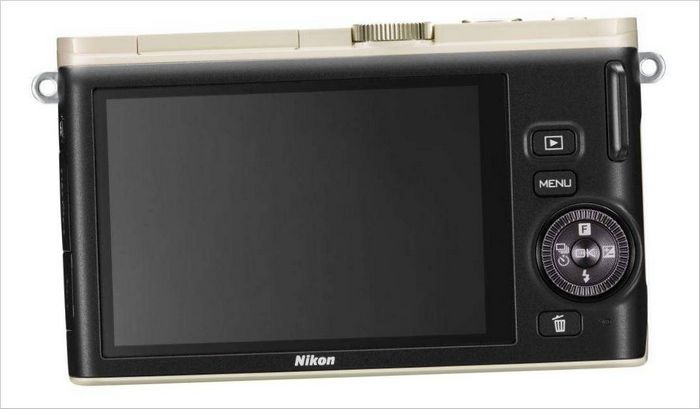 Fotocamera mirrorless Nikon 1 J3 - display