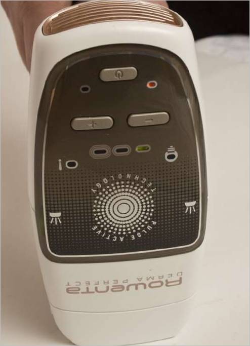Rowenta Derma Perfect Fotoepilatore domestico EP9840IMG_2028_opt
