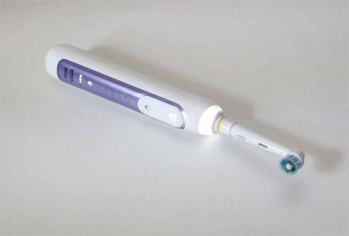 Oral-B Genius 10000N Oral-B Genius 10000N