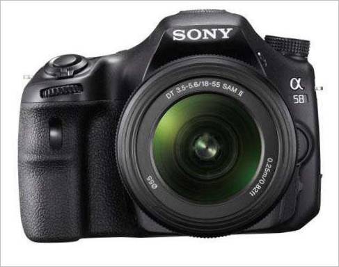 Fotocamera digitale SLR Sony α58 con tecnologia a specchio traslucido