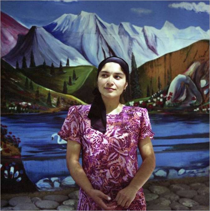 Gulya. Una giovane donna uzbeka. 2007