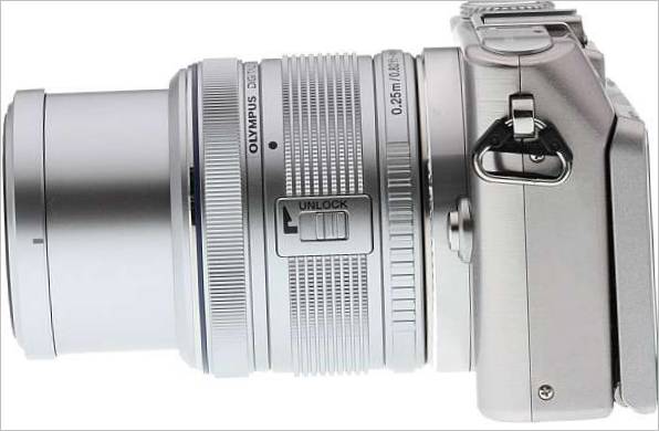 La fotocamera mirrorless Olympus Pen E-PL3 Kit