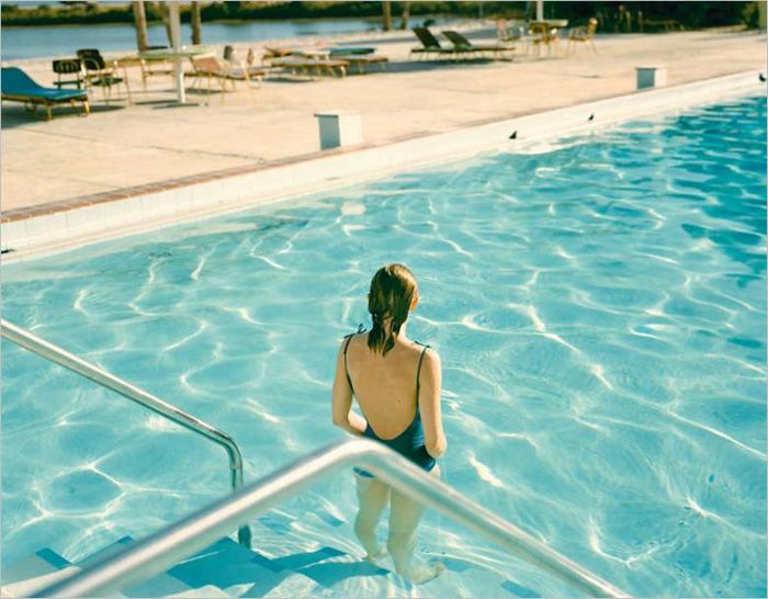 12. Stephen Shore Ginger Shore, Causeway Inn, Tampa, Florida, 17 novembre 1977