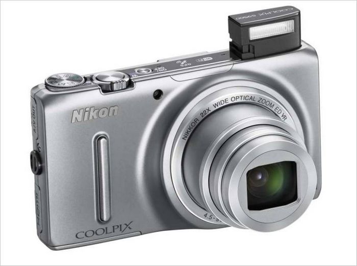 Fotocamera compatta Nikon COOLPIX S9500