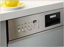 Lavastoviglie Zanussi - pannello di controllo